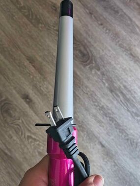 BedHead Curlipops  1” TAPERED TOURMALINE CERAMIC STYLING IRON - Pink US Plug